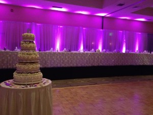 Head table uplighting